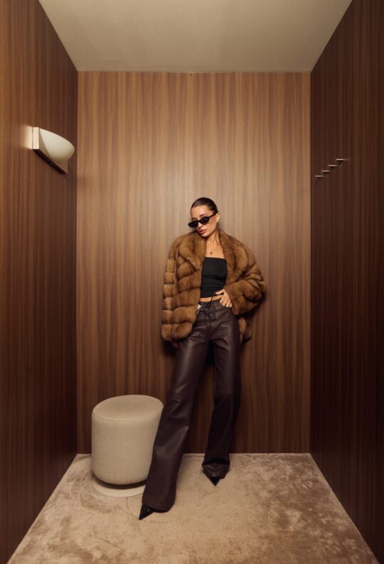 Короткая шуба из меха соболя Wanger
